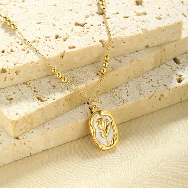 Simple Rose White Shell Pendant Necklace For Women - Image 2