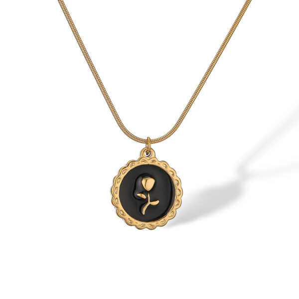 Fashion Retro Oil Dripping Heart Geometric Pendant Necklace - Image 7