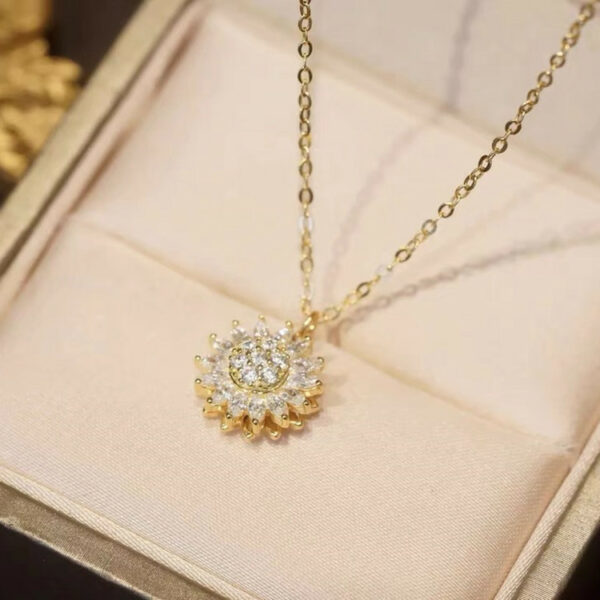 Rotatable Sunflower Necklace Full Of Diamonds - Image 10