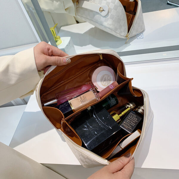 Women's Fashion Korean Portable Cosmetic Bag - Image 6